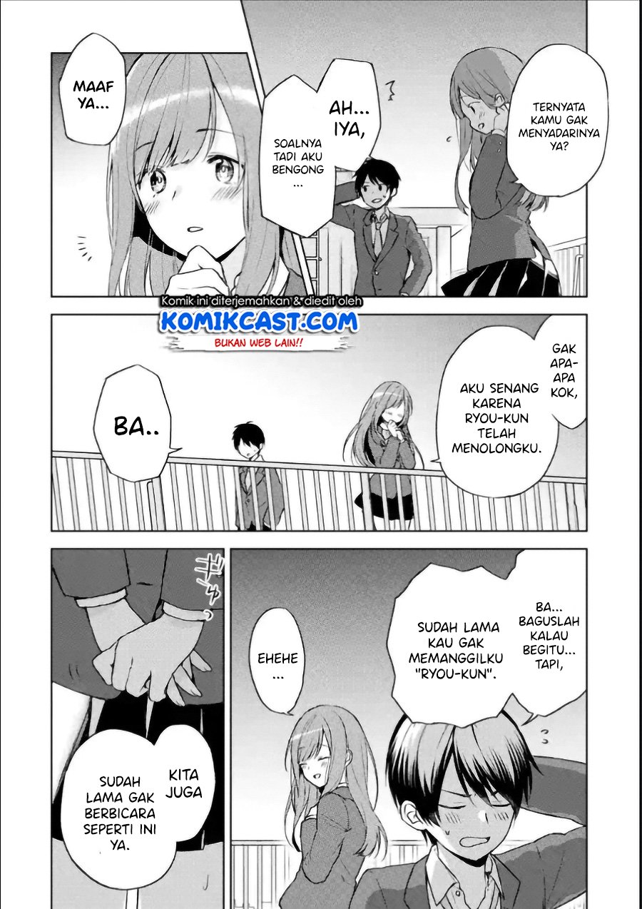 Chikan Saresou ni Natteiru S-kyuu Bishoujo wo Tasuketara Tonari no Seki no Osanajimi datta Chapter 01